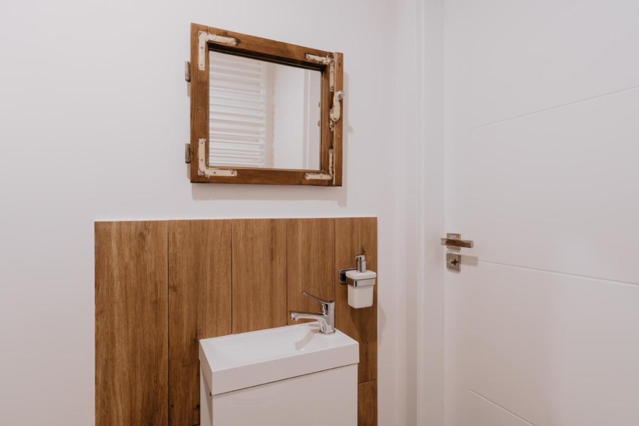 Old Town Wroclaw-2floor apartment PRIVATE PARKING Buitenkant foto