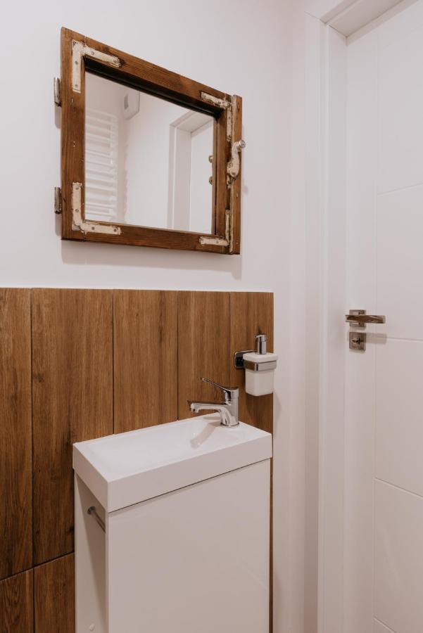Old Town Wroclaw-2floor apartment PRIVATE PARKING Buitenkant foto