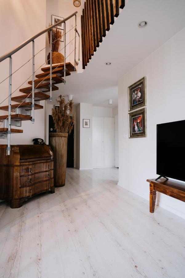 Old Town Wroclaw-2floor apartment PRIVATE PARKING Buitenkant foto